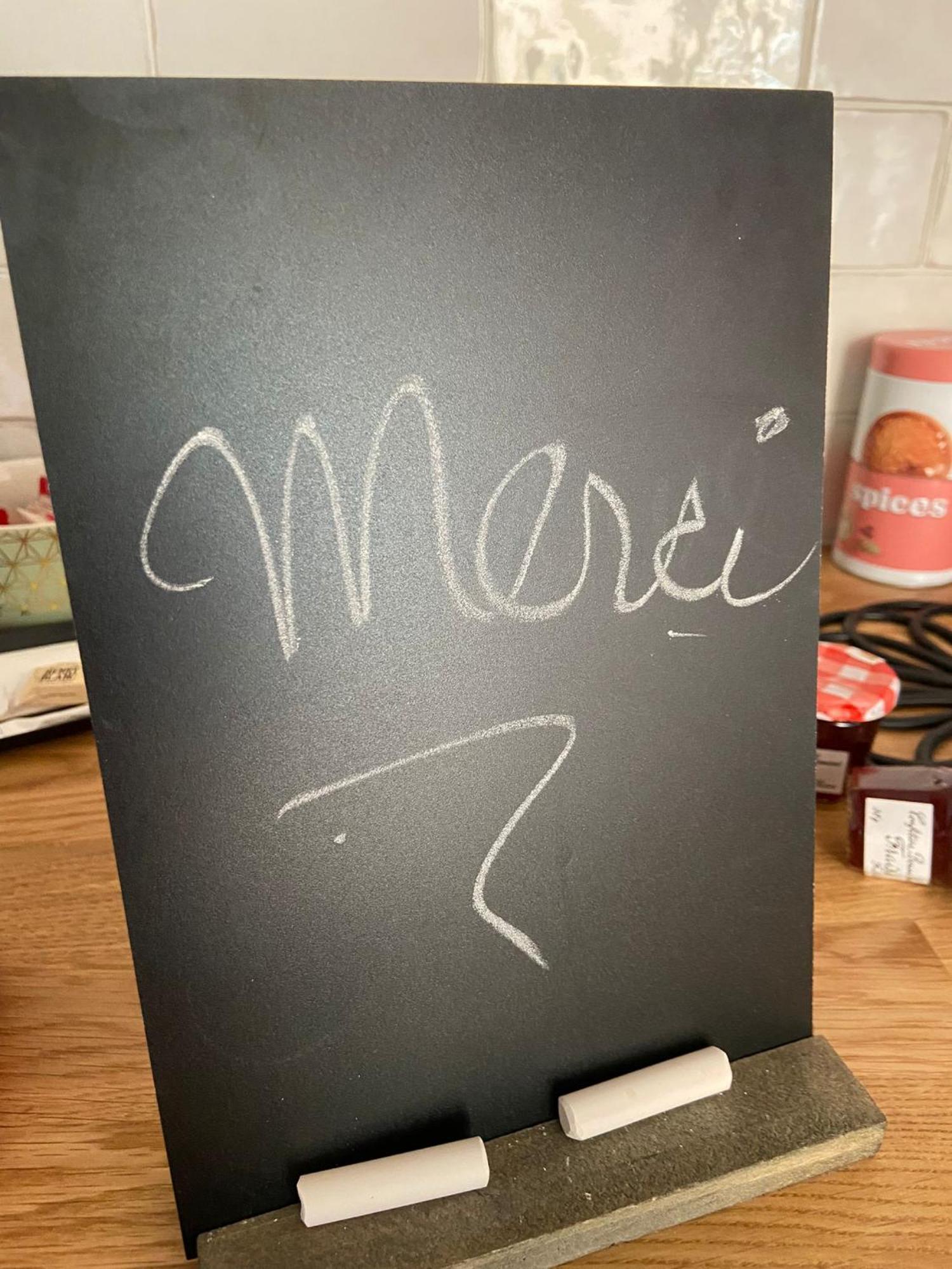 L'Atelier De L'Artiste - Lumineux - Calme - Wifi Lägenhet Douai Exteriör bild